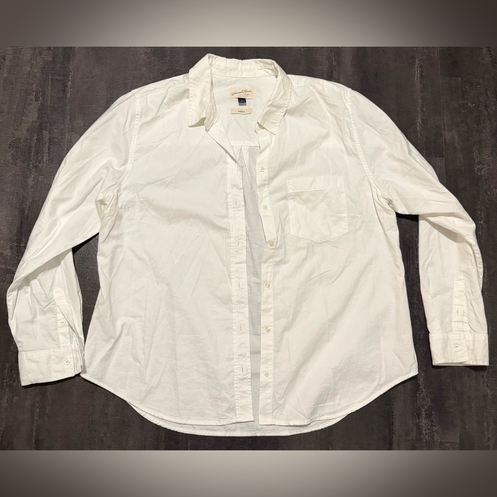 Universal Thread White Casual Button Down Shirt XL - image 1